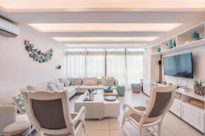 Unique gem penthouse in playa bonita